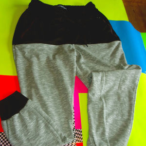 2 tone joggers pants with zip up pockets